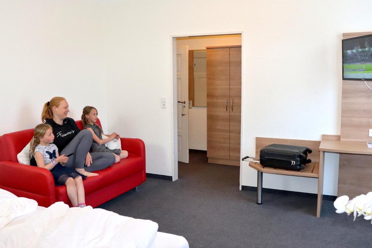 Bayerischer Hof Heiligenborn Buitenkant foto